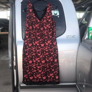Dress w melon n black lace size lg